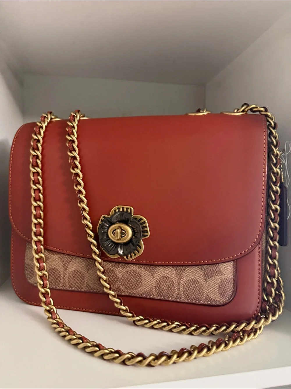 Coach Madison Shoulder Bag; EUC - Like New!